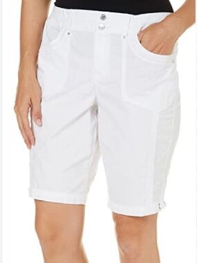 GLORIA VANDERBILT White Beverly Bermuda Shorts 10 NWT